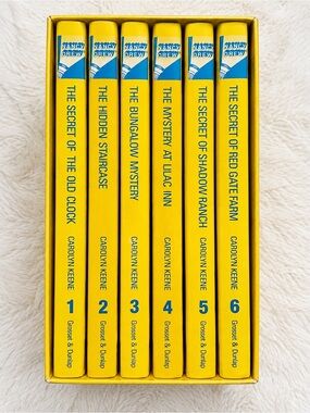 Nancy Drew Starter Set Books 1-6 Hardcover Boxed Set